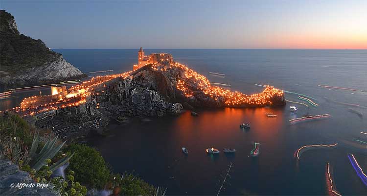 The lights on occasion of the White Madonna Festival, Portovenere