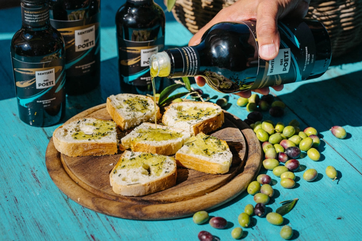 portovenere olive oil tourism liguria 