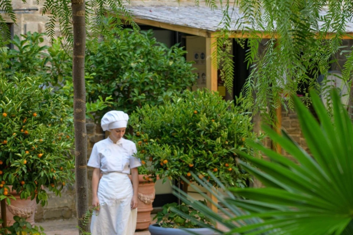 hotel courtyard