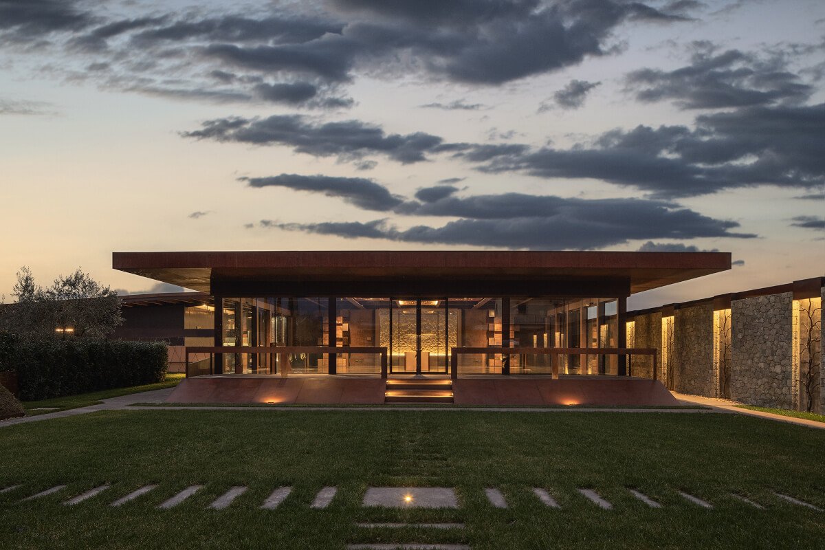 modern winery at ca lunae bosoni